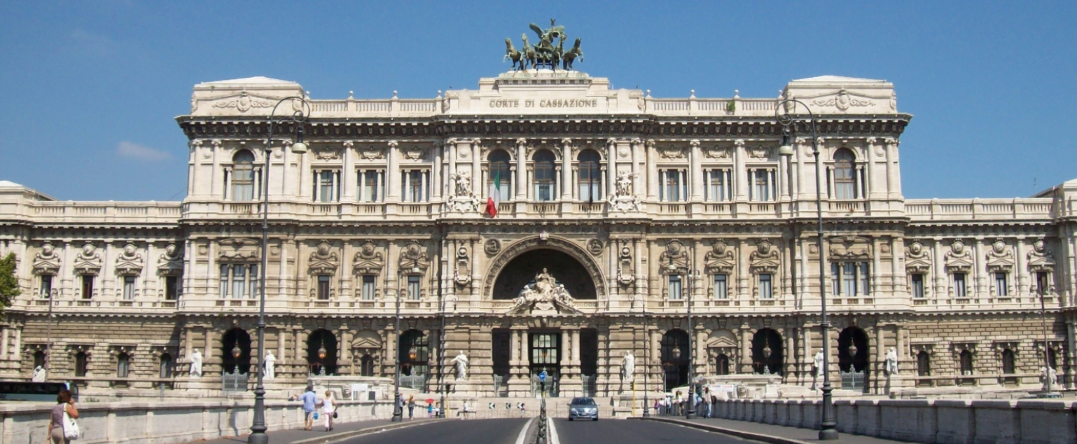 In questo articolo scoprirai come richiedere il risarcimento per la morte di un figlio in un incidente stradale.